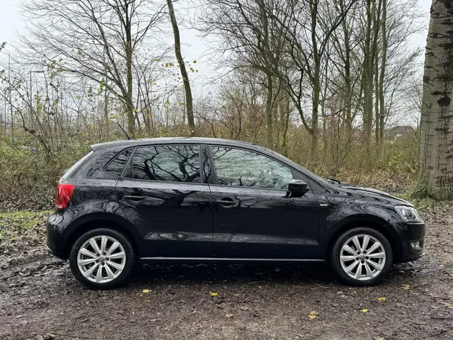 Volkswagen Polo 1.2 Easyline 2013 Benzine 8