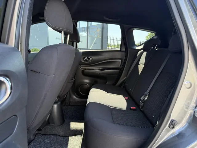 Nissan Note 1.2 Black Edition 2016 Benzine 8