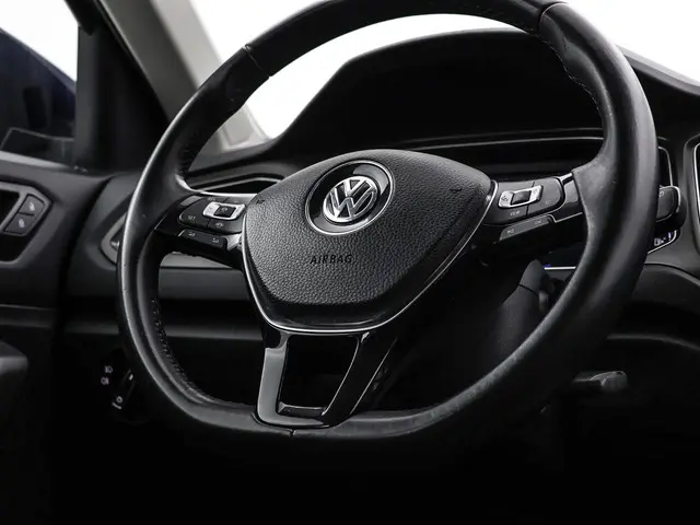 Volkswagen T-Roc 1.5 TSI 150PK Style 2020 Benzine 30