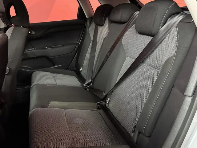 Citroën C4 1.2 PureTech Exclusive 2014 Benzine 8