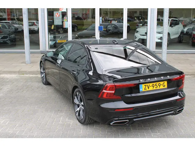 Volvo S60 T4 Automaat R-Design 2019 Benzine 62
