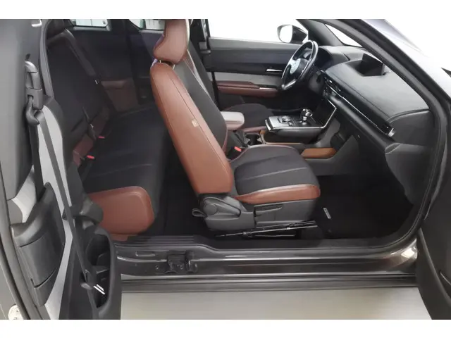 Mazda MX-30 Comfort 36 kWh Interior pack 2021 Elektrisch 5