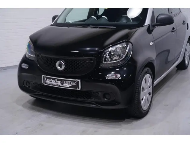 Smart Forfour 1.0 Pure 2016 Benzine 10