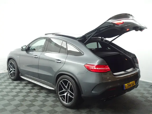 Mercedes-Benz GLE 43 AMG 4MATIC 2017 Benzine 36