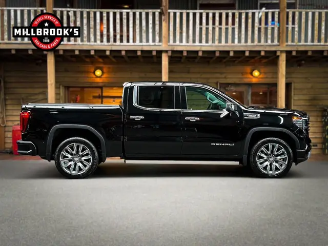 GMC Sierra Denali 6.2 V8 2024 Benzine 8