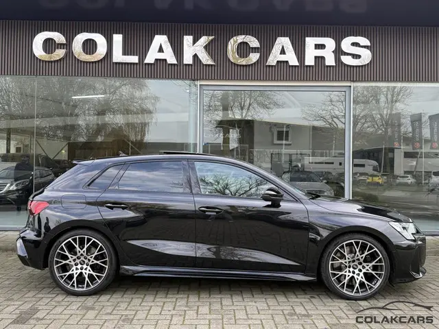 Audi RS3 2.5 TFSI RS 3 quattro 2025 Benzine 52