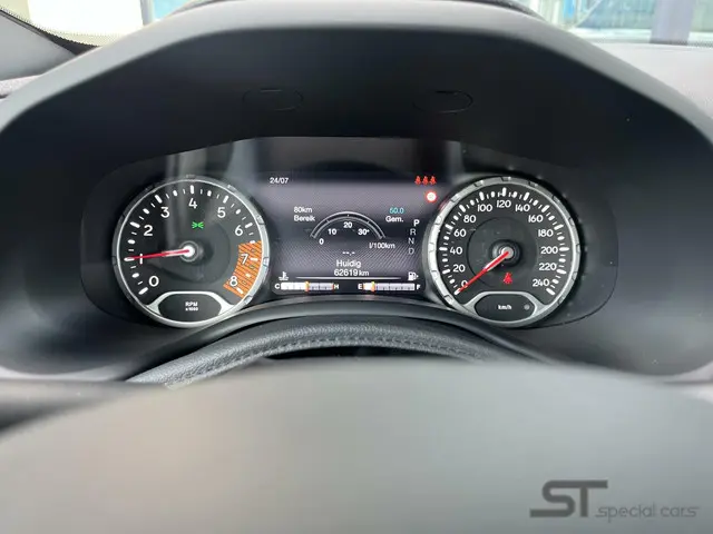 Jeep Renegade 1.3T Limited|Navi|Beats|19 inch 2019 Benzine 22