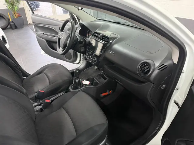 Mitsubishi Space Star 1.2 Cool+ 2022 Benzine 12