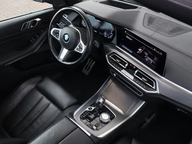 BMW X5 xDrive45e High Executive 2021 Hybride Benzine 46