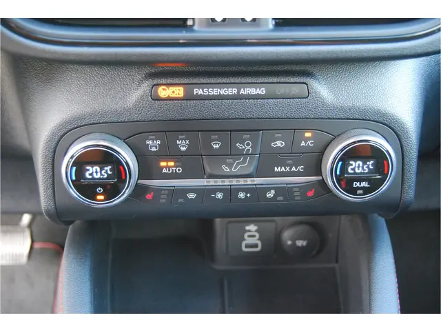 Ford Kuga 2.5 PHEV ST-Line X 225pk 2022 Hybride Benzine 28