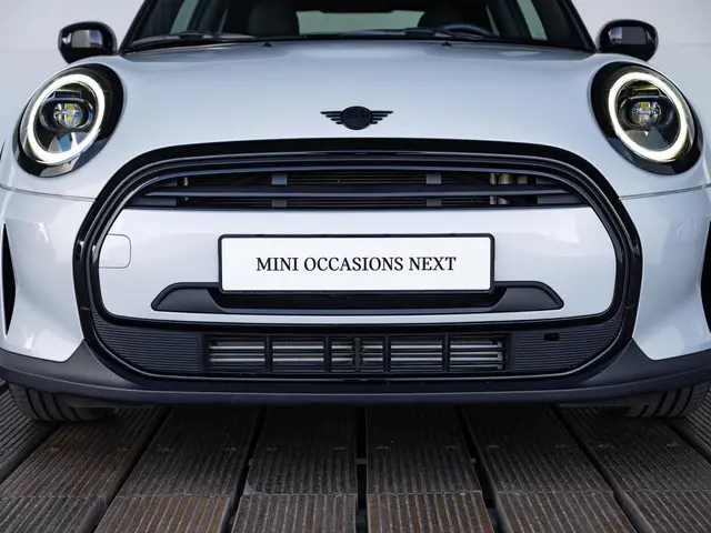 MINI 3-Deurs Cooper Aut. 2023 Benzine 15