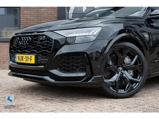 Audi Q8 4.0 TFSI RS Q8 quattro 2024 Benzine 7