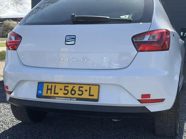 SEAT Ibiza 1.0 EcoTSI Style Connect 2015 Benzine 37