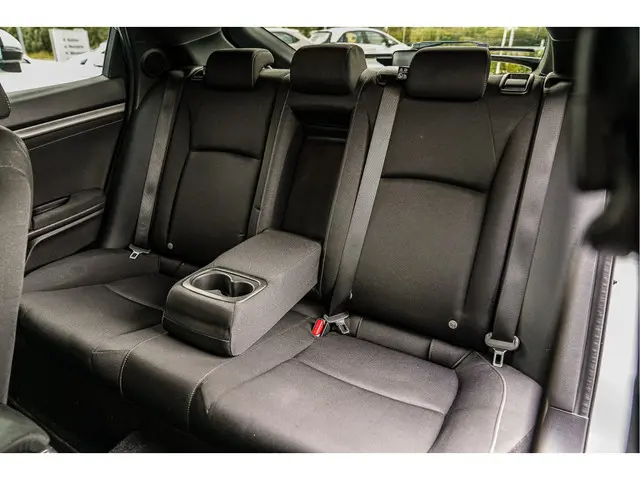 Honda Civic 1.5i VTEC SPORT PLUS 2017 Benzine 7