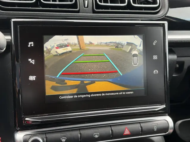 Citroën C3 1.2 PureTech S&S Shine 2018 Benzine 13