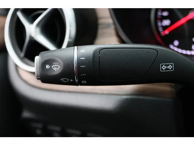 Mercedes-Benz X-Klasse 350 d 4-MATIC Power 2019 Diesel 38