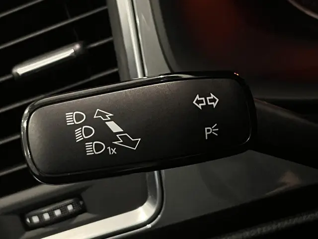 SEAT Ateca 1.5 TSI Style Business Intense 2021 Benzine 34