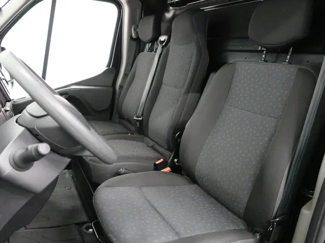 Opel Movano 135pk L2H2 2022 Diesel 20