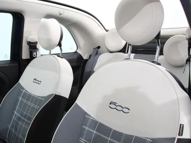 Fiat 500C 1.2 Lounge Automaat 2020 Benzine 25