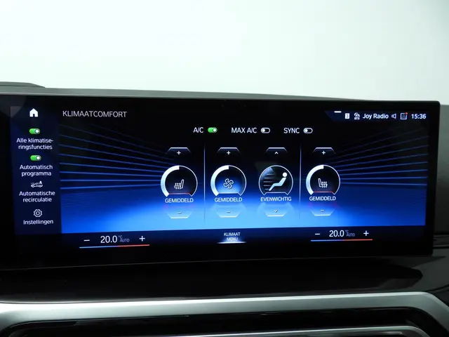 BMW 3 Serie Touring 330e 2024 Hybride Benzine 29