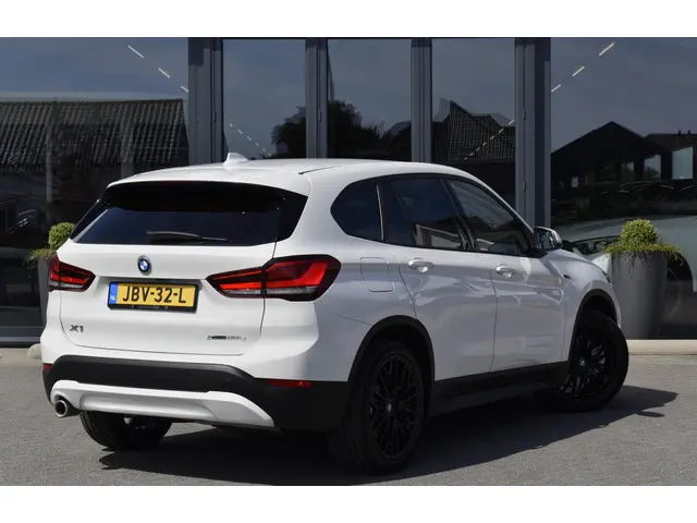 BMW X1 xDrive25e Led - Camera - Cruise 2022 Hybride Benzine 5
