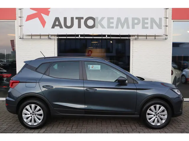 SEAT Arona 1.0 EcoTSI STYLE 2024 Benzine 30