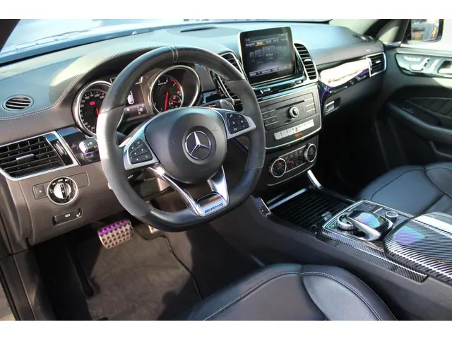 Mercedes-Benz GLE Coupé AMG 43 4MATIC 2019 Benzine 10