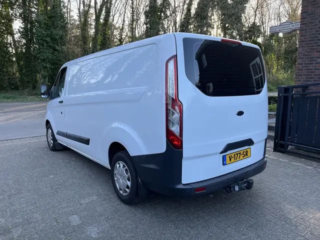 Ford Transit Custom 290 2.2 TDCI L2H2 Tr 2015 Diesel 5