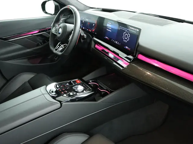 BMW M5 5-serie 2025 Hybride Benzine 94