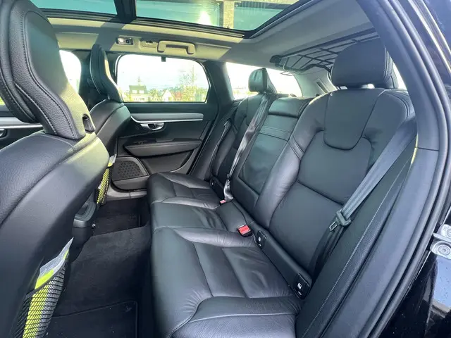 Volvo V90 2.0 T4 Business Luxury+ 2020 Benzine 10
