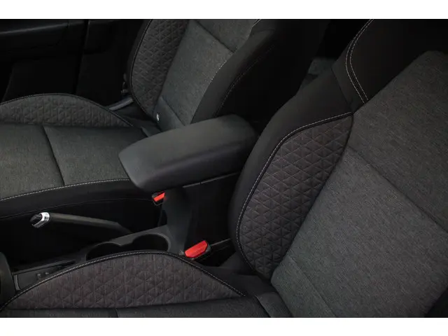 Renault Captur TCe 100pk Bi-Fuel Zen 2022 Benzine 24