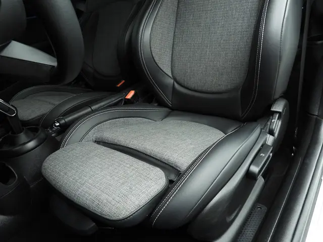 MINI 3-Deurs One 2022 Benzine 9