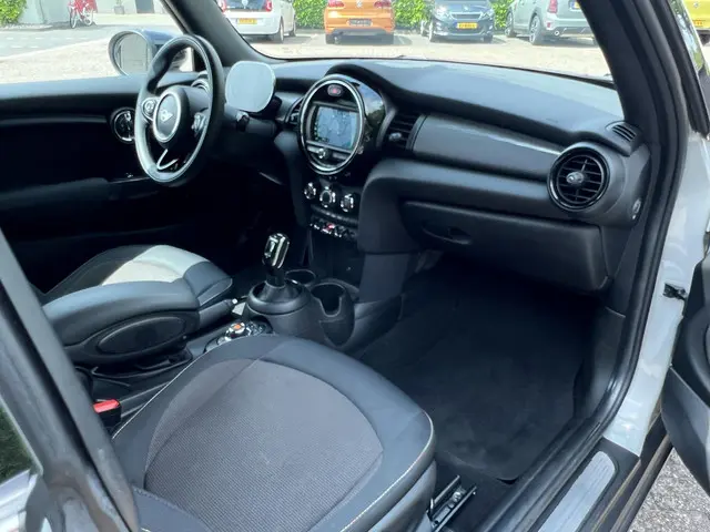 MINI Cooper Mini 1.5 Salt *Dealer onderhouden 2020 Benzine 8