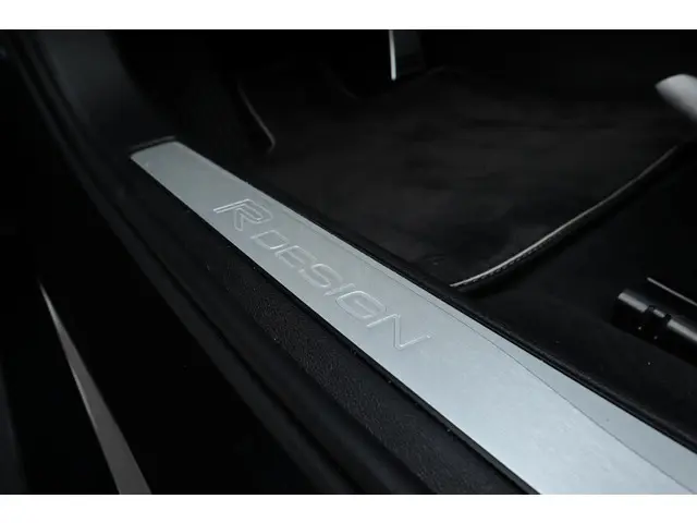 Volvo S60 2.0 T4 R-Design 2020 Benzine 14