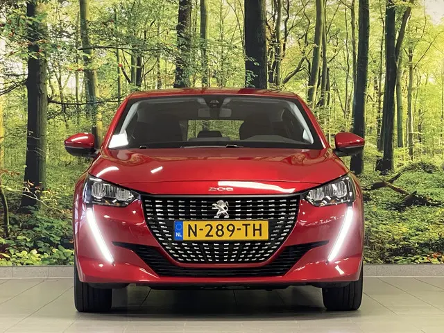 Peugeot 208 2