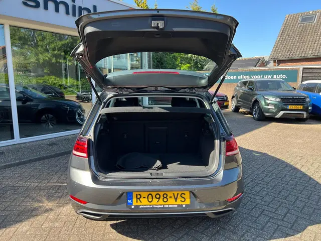 Volkswagen e-Golf E-Golf 2017 Elektrisch 24