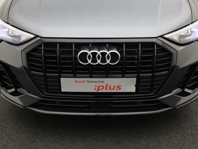 Audi Q3 45 TFSIe 180kW/245PK S-Line 2022 Hybride Benzine 26