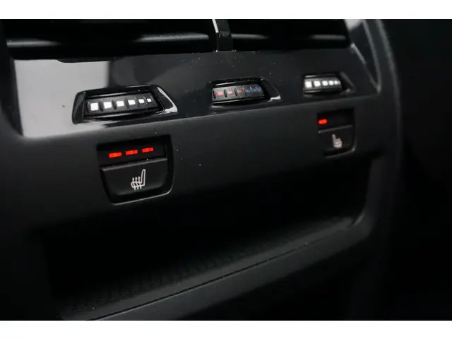 BMW X5 xDrive50e 2023 Hybride Benzine 17