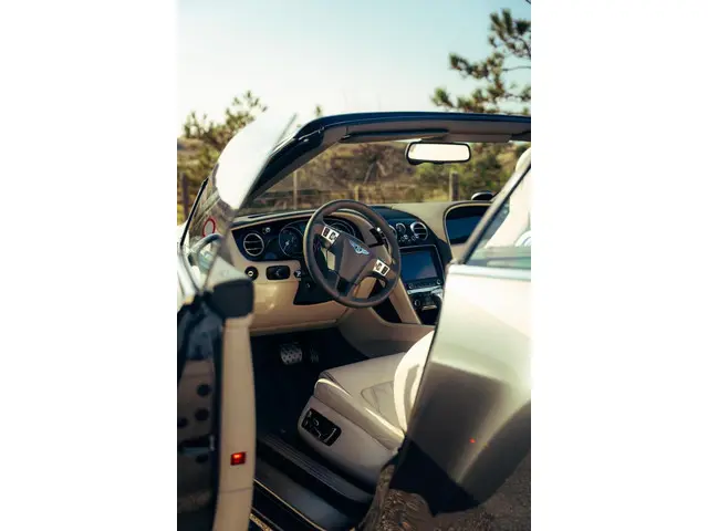 Bentley Continental GT GTC 6.0 W12 2012 Benzine 11