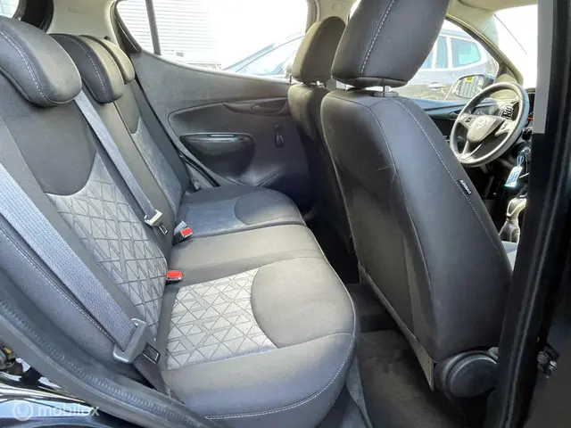 Opel KARL 1.0 ecoFLEX 120 Jaar Edition 2019 Benzine 14
