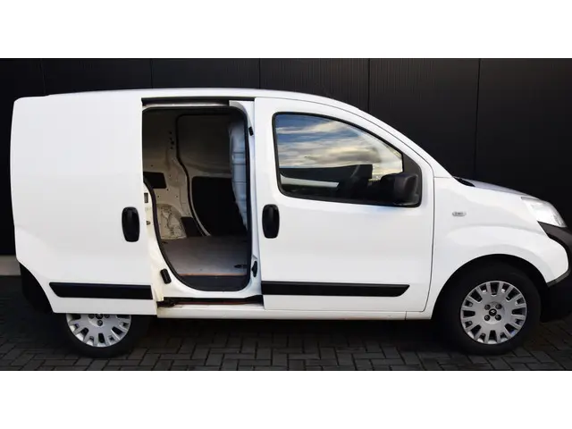 Citroën Nemo 1.3 HDiF 2x schuifdeur Euro 5 2015 Diesel 18