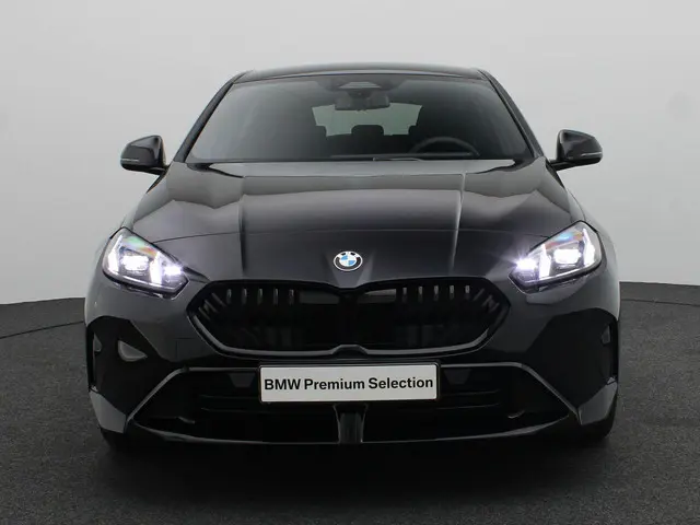 BMW 1 Serie 120 2025 Benzine 3
