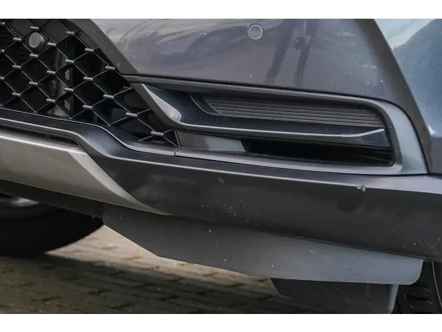 Honda HR-V 1.5i e:HEV ELEGANCE 2022 Hybride Benzine 36