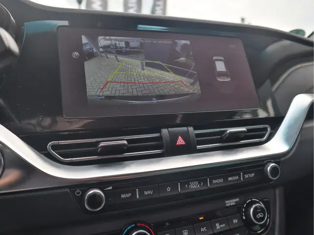 Kia e-Niro DynamicPlusLine 64 kWh 2022 Elektrisch 16