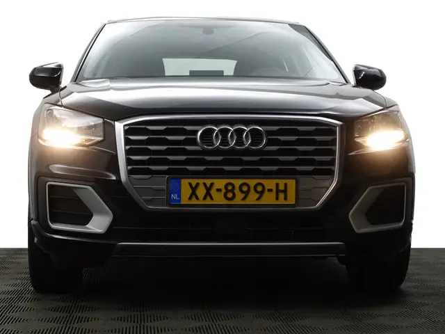 Audi Q2 30 TFSI Sport Pro Line S Aut- 2019 Benzine 23