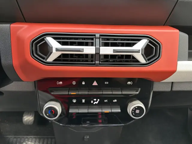 Dacia Spring Expression 65 26.8 kWh 2025 Elektrisch 11