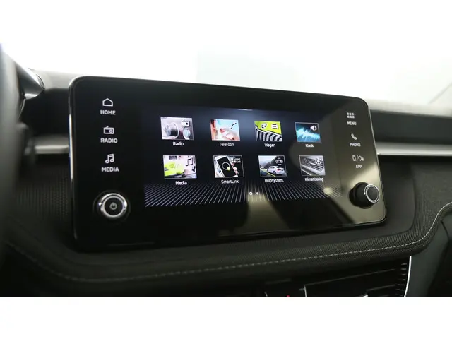 Škoda Fabia 1.0 TSI 115pk Selection DSG 2024 Benzine 21