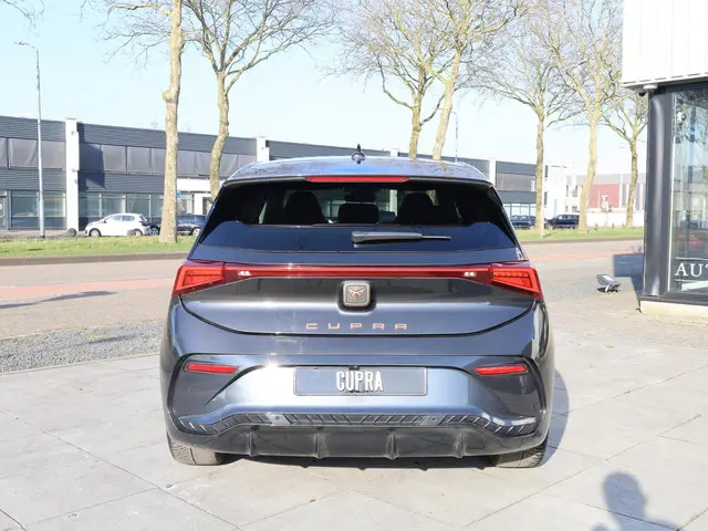CUPRA Born 150KW 2022 Elektrisch 4