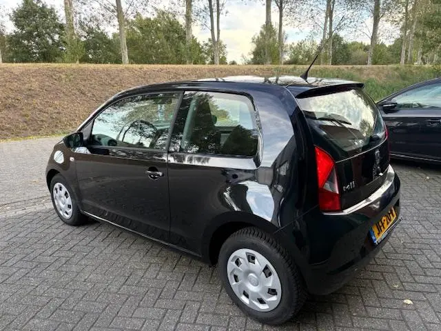 SEAT Mii 1.0 Reference 2013 Benzine 4