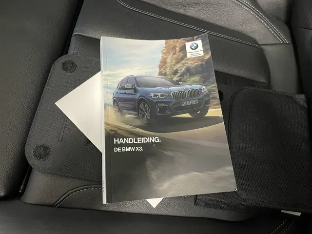 BMW X3 xDrive20i High Executive 2019 Benzine 26